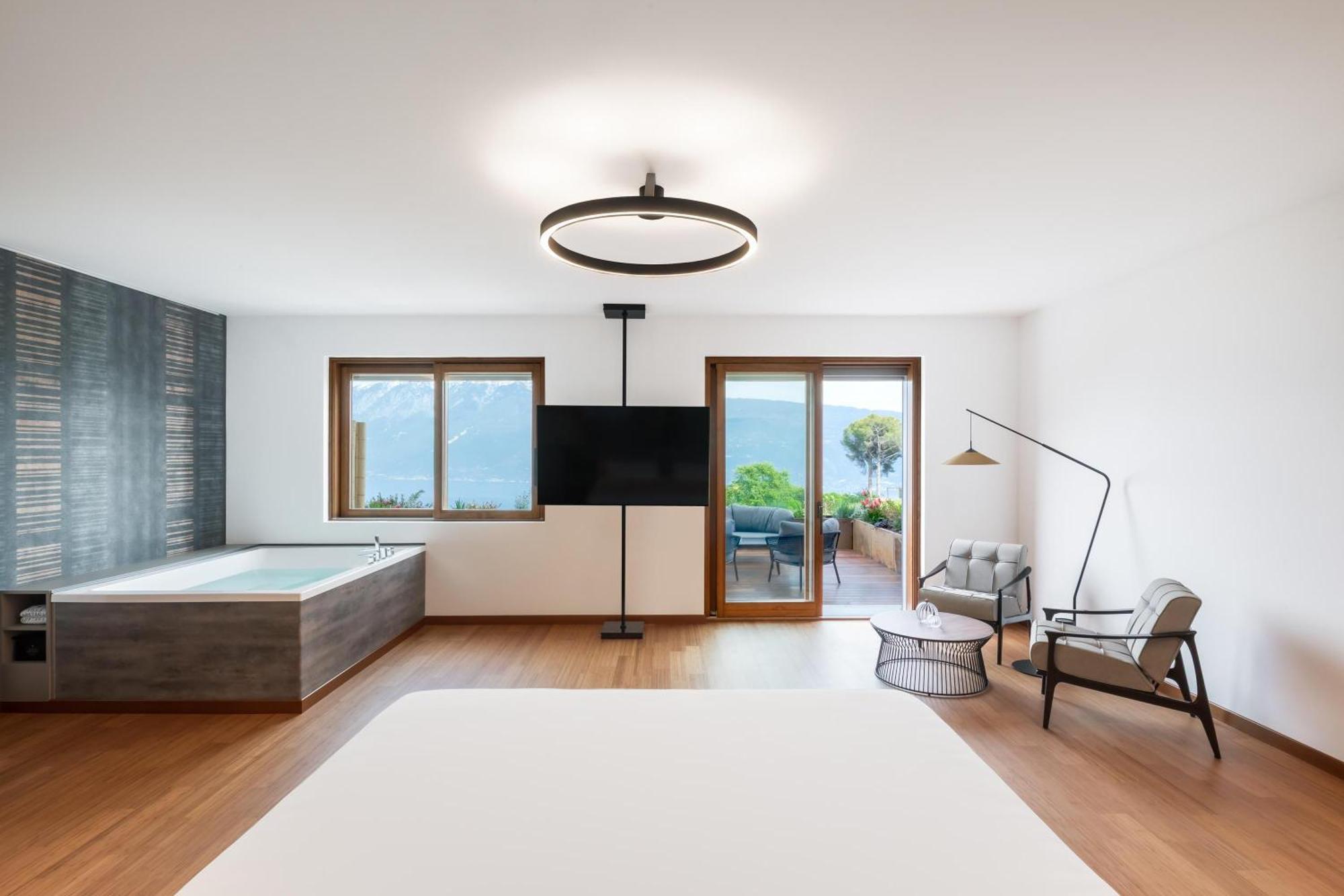 Boutique Hotel Villa Sostaga Gargnano Dış mekan fotoğraf