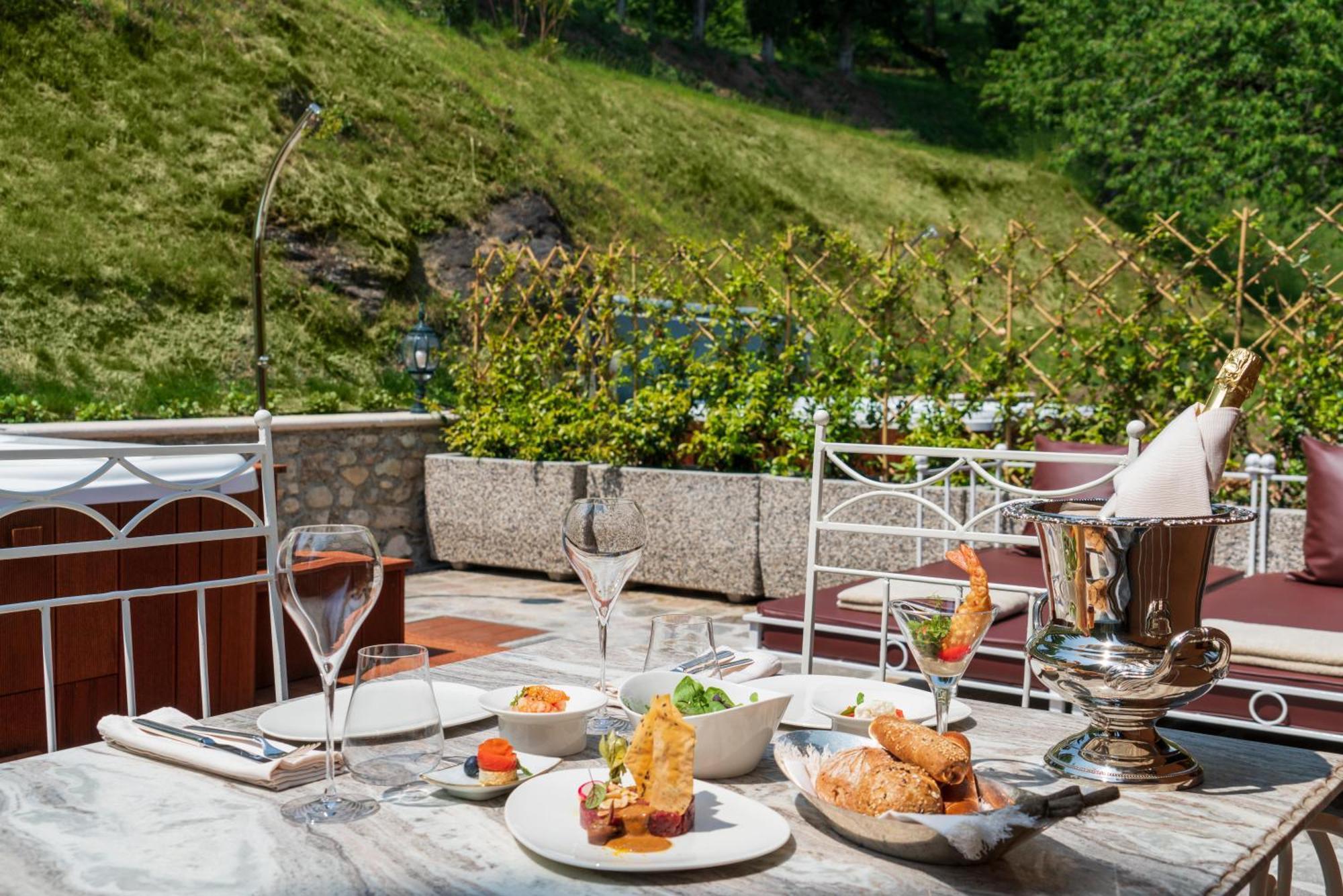 Boutique Hotel Villa Sostaga Gargnano Dış mekan fotoğraf